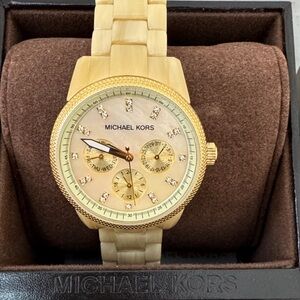 Michael Kors Gold Chronograph 5039 jet set Watch